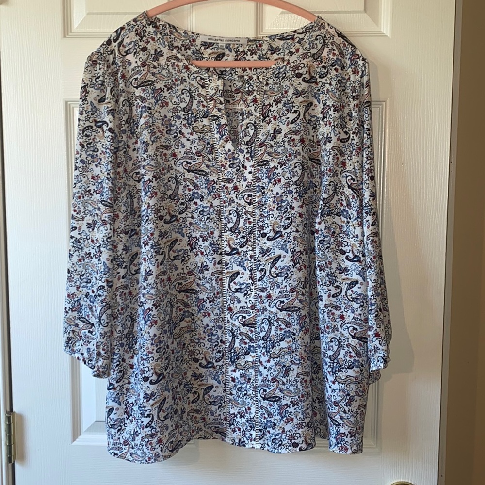 Collective concepts plus size women’s floral blouse